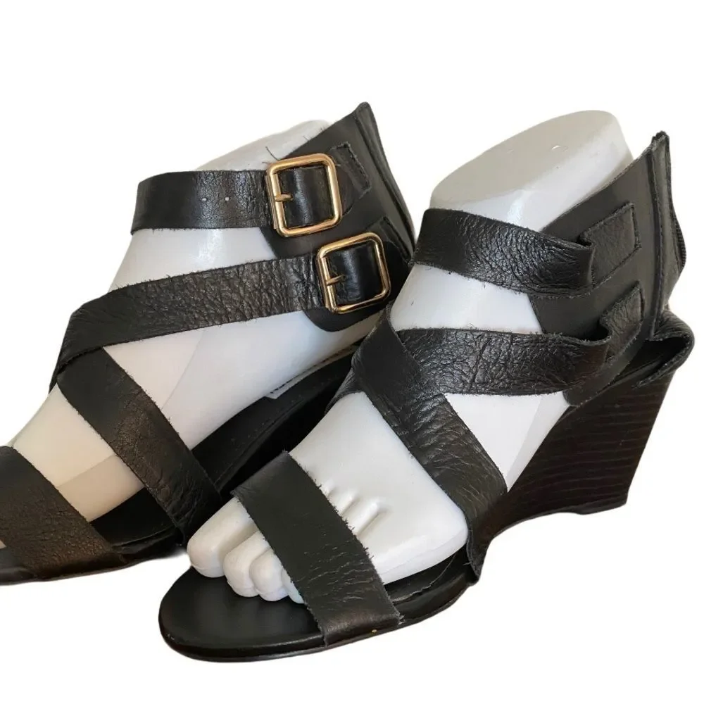 Steve Madden Naoimi Wedge Heel‎ Sandals